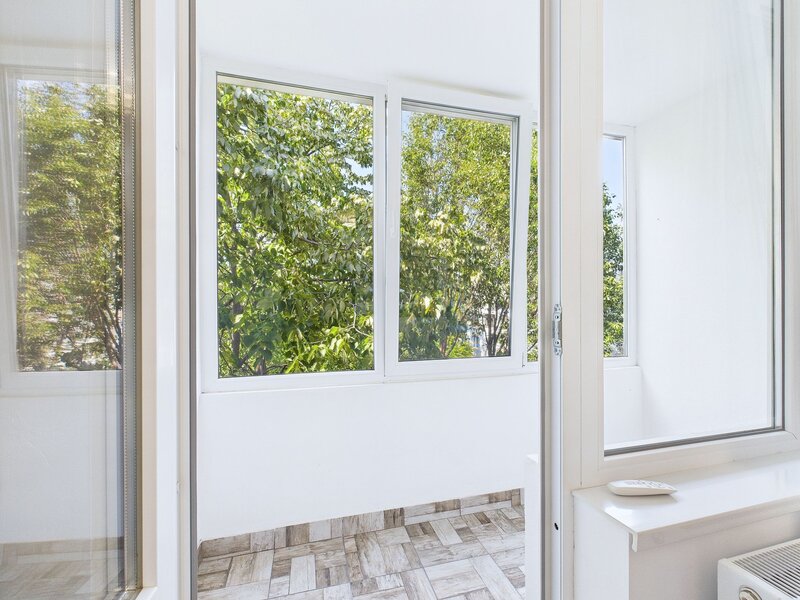 Drumul Taberei Apartament 3 camere renovat